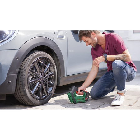 Bosch pompka akumulatorowa UniversalPump 18V (bez baterii)