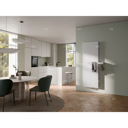 Grzejnik dekoracyjny Kermi®Carré® CPHN2-RO 415x1200x86, 1079W, podł. 68, RAL 9005 SFE