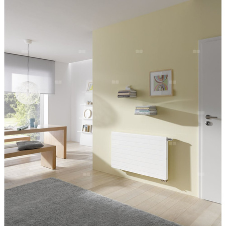 Grzejnik płytowy typ 22 KERMI X2 Line-V, prawy, z osłoną wym. 405 x 1305 mm, kolor biały, moc 1468 W