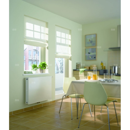 Grzejnik płytowy typ 10 KERMI Plan-Vplus, lewy wym. 605 x 2305 mm, kolor biały, moc 1208 W