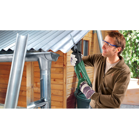 Bosch piła szablasta PSA 700 E 710W