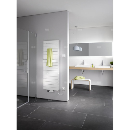 Grzejnik dekoracyjny Kermi TABEO1757x101x600mm, QN 1060,GLS,podłączenie środkowe