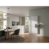 Grzejnik dekoracyjny Kermi®Carré CB®Bad 1375x500x61, 747W, podł. U, RAL 9005 SFE