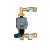 PHA-131/PM Zespół mieszający do ogrzewania podłogowego z pompą PHA-602/PM i z-rem trójdrożnym termost. Temp. 20-45 stopni C, kvs 2,5 (do belek rozdzielaczy z rozstawem 210mm)